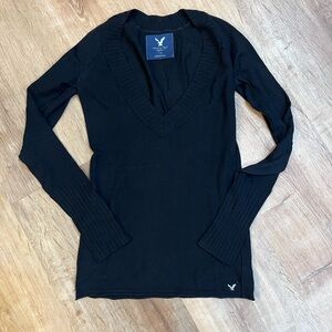 American Eagle Outfitters - V-Neck Sweater